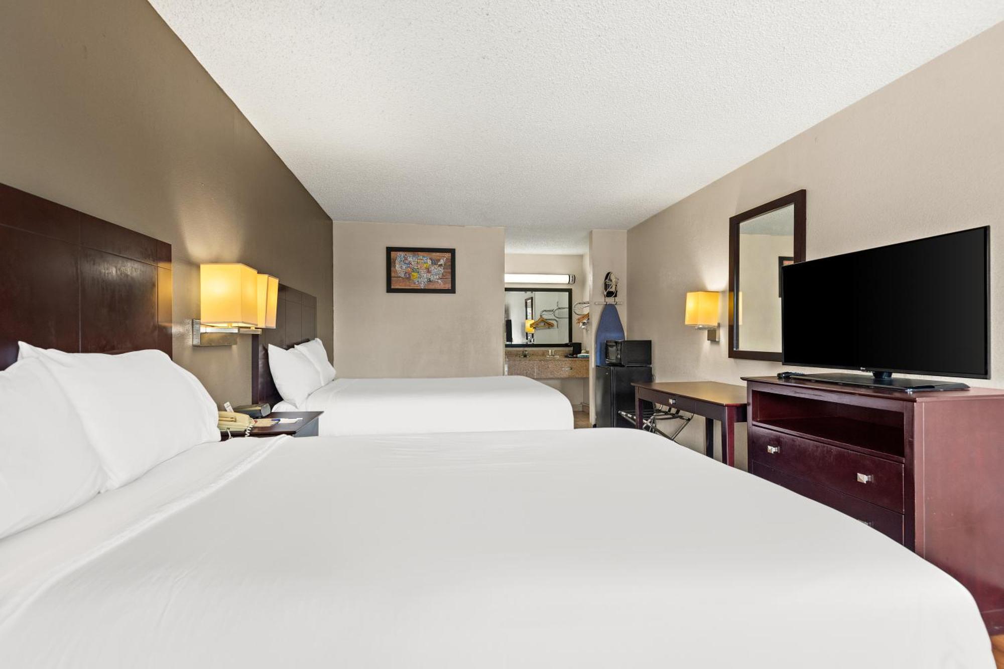 Americas Best Value Inn Laurel Exterior photo